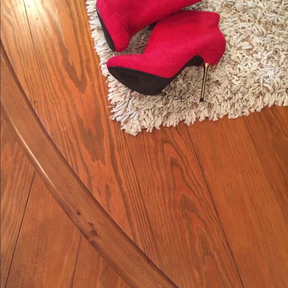 Ankle booties - Picture 2 of 4